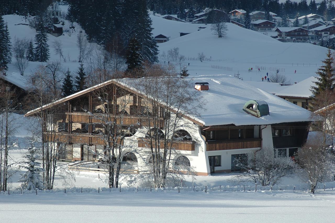 Landhaus Schnoeller タンハイム エクステリア 写真