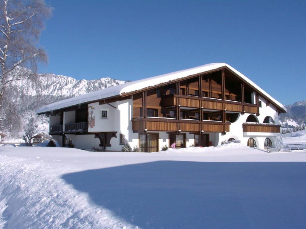 Landhaus Schnoeller タンハイム エクステリア 写真