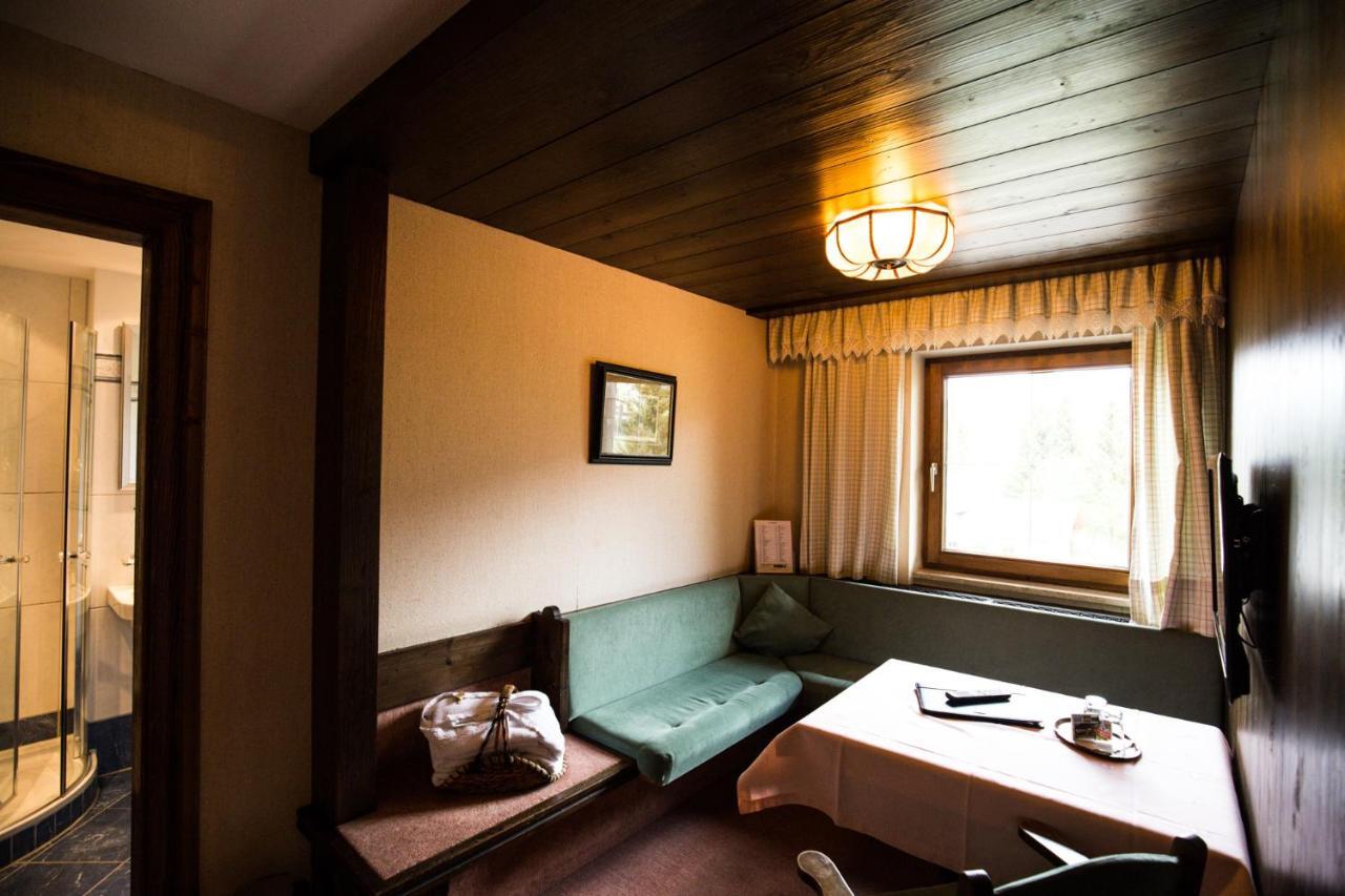 Landhaus Schnoeller タンハイム エクステリア 写真